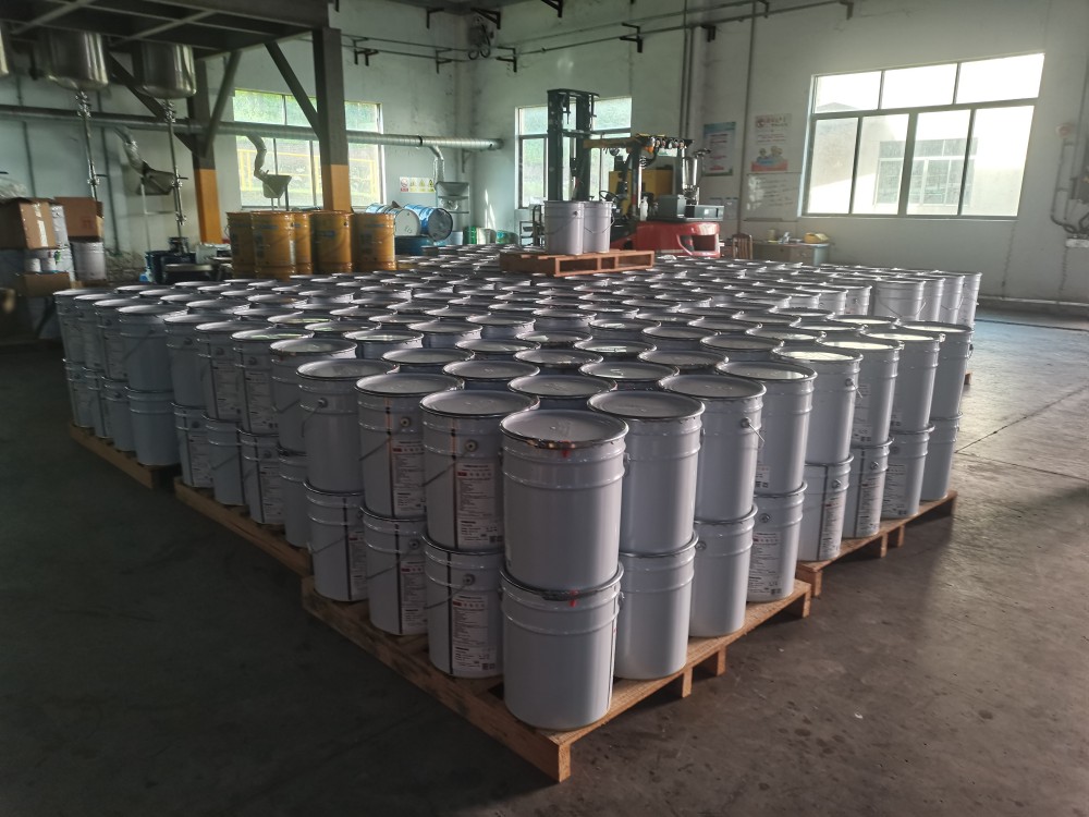 化工品出口包装场景,单证与标记需按目的国口径核对 化工品出口包装与单证核对